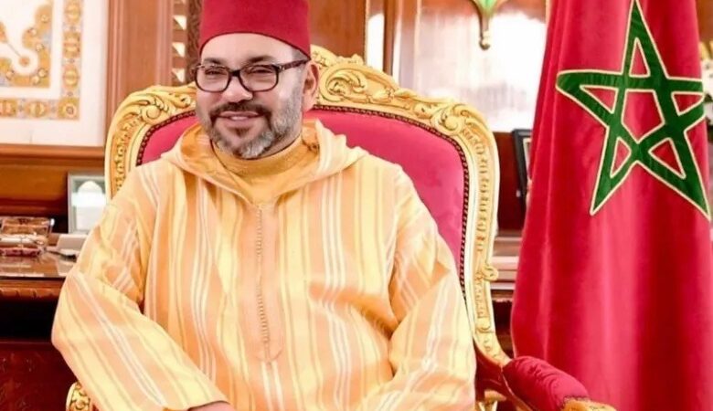 أمير المؤمنين يأمر بفتح المساجد التي شيدت أو أعيد بناؤها أو تم ترميمها من طرف وزارة الأوقاف والشؤون الإسلامية في وجه المصلين (بلاغ)