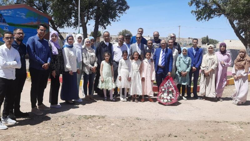 المدير الإقليمي لوزارة التربية الوطنية والتعليم الأولي والرياضة بسطات يشرف على رفع اللواء الأخضر للمدارس الايكولوجية  بمجموعة مدارس أولاد الشاوي