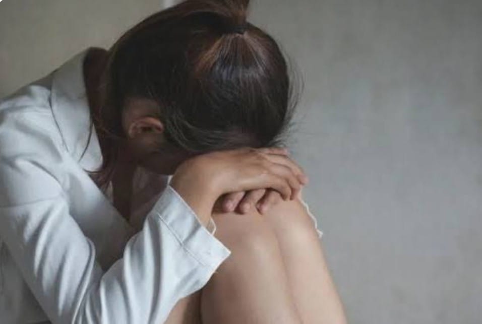 كارثة ..طفلة عمرها 13 سنة حامل من والدها ضواحي سطات