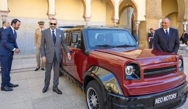 صاحب الجلالة يترأس حفل تقديم نموذج أول سيارة مغربية موجهة للعموم ونموذج أولي لمركبة تعمل بالهيدروجين بمبادرة مغربية