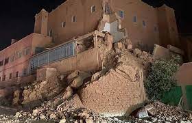 السلطات المحلية والصحية والمواطنون في ورزازات يتعبأون لمساعدة وإسعاف المتضررين من زلزال الحوز