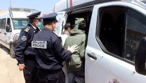 طانطان.. توقيف ثلاثة أشخاص من بينهم مواطنان إفريقيان يشتبه تورطهم في تنظيم الهجرة غير المشروعة (مصدر أمني)
