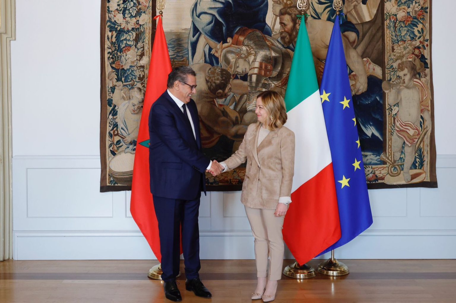 أخنوش يتباحث بروما مع رئيسة الوزراء الإيطالية