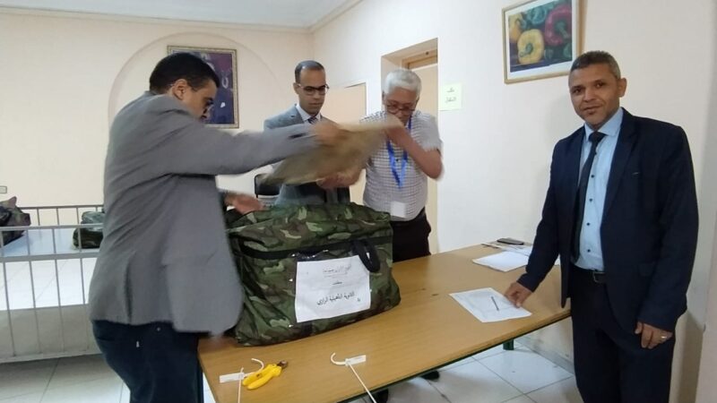 المدير الإقليمي بسطات يشرف على توزيع مواضيع امتحانات البكالوريا وسط تعزيزات أمنية