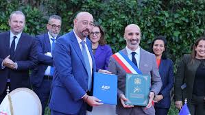 الجماعات الترابية.. الجمعية المغربية لرؤساء المجالس الجماعية وجمعية المنتخبين الفرنسيين توحدان جهودهما لتعزيز التعاون اللامركزي