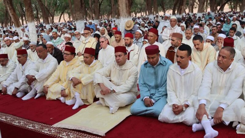 عبد المومن طالب عامل إقليم اليوسفية يؤدي صلاة عيد الأضحى وسط أجواء روحانية مهيبة مفعمة بالايمان