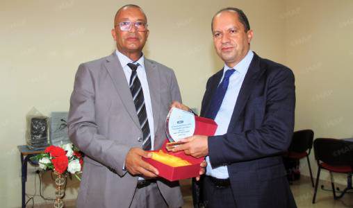 اليوسفية ترسخ قيم المواطنة  في يوم تحسيسي