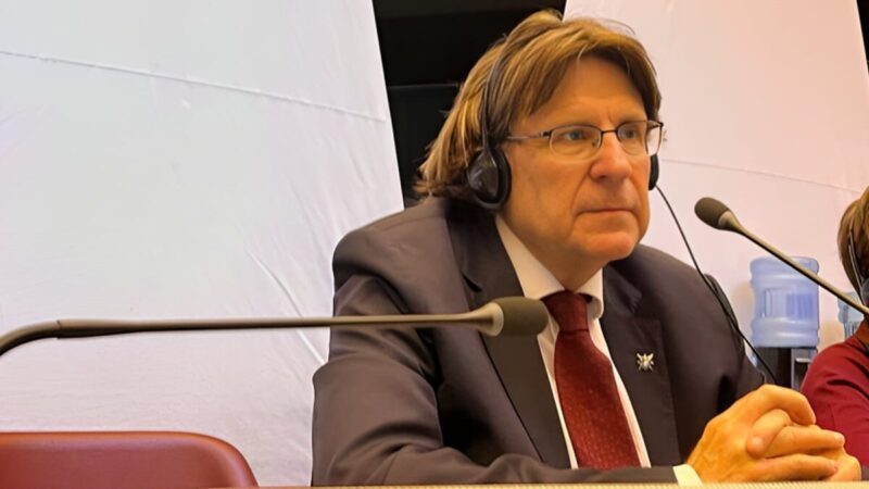 المساعدات الإنسانية الإضافية إلى غزة.. “مبادرة ملكية جديدة” تجسد الدعم المتواصل لجلالة الملك للشعب الفلسطيني (خبير سياسي إسباني)