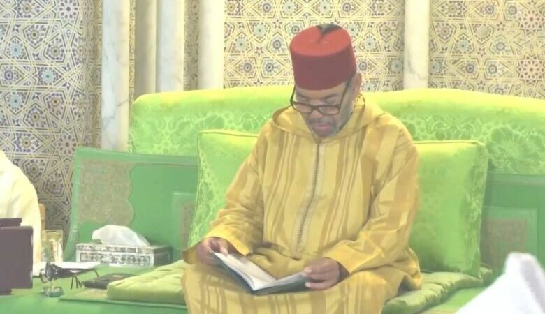 أمير المؤمنين يترأس بمسجد حسان بالرباط حفلا دينيا إحياء لليلة المولد النبوي الشريف