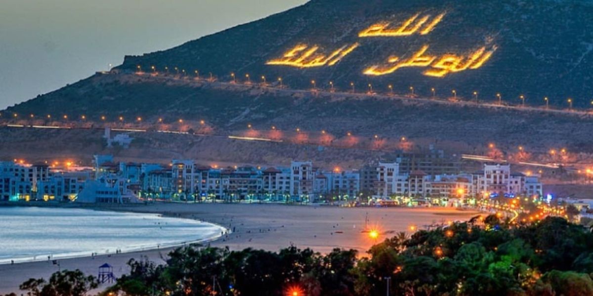 صحيفة أرجنتينية تبرز “أسرار أكادير، سحر مدينة ساحلية”