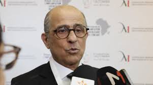 المؤتمر الإفريقي لزراعة القوقعة للأطفال أول حدث من نوعه مخصص لعمليات التكفل بصمم الأطفال بالقارة (البروفيسور خالد السنوسي)