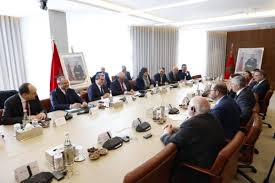 أخنوش يتباحث بالرباط مع وفد من الكونغرس الأمريكي