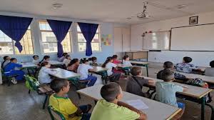 استئناف الدراسة بعمالة طنجة – أصيلة، واستمرار تعليقها بشكل مؤقت بأقاليم تطوان و وزان والحسيمة