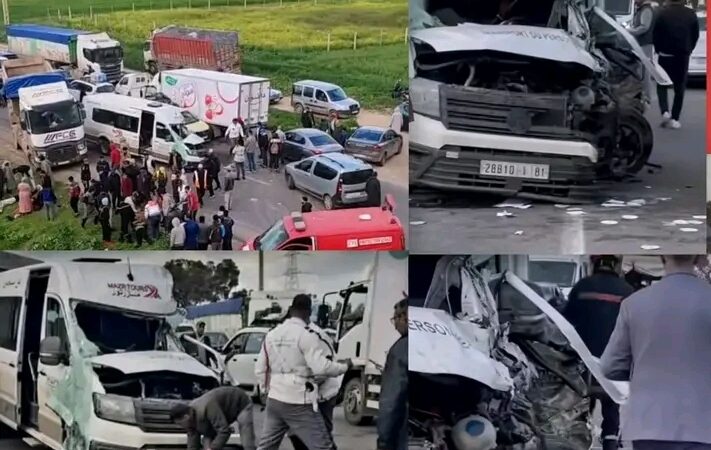 اصطدام عنيف بين حافلتين لنقل العمال ضواحي سطات يرسل 23 شخصا إلى المستشفى