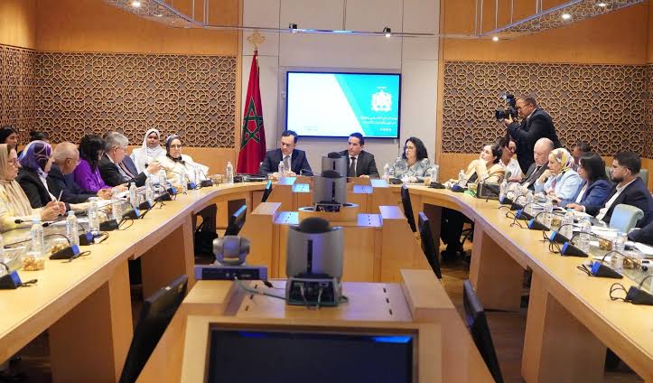 لجنة القطاعات الاجتماعية بمجلس النواب تصادق بالإجماع على مشروع قانون يهم حراس الأمن الخاص