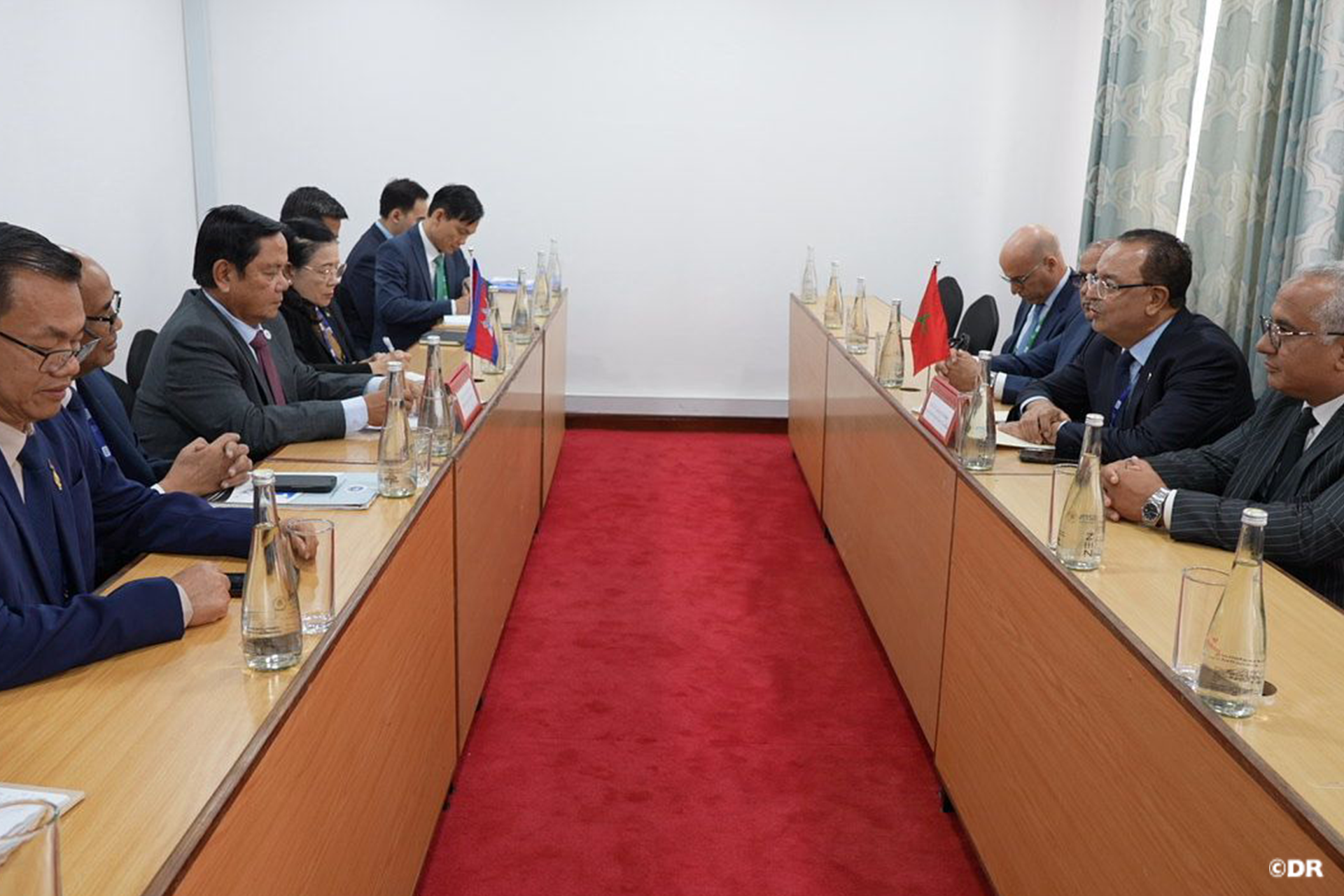 المغرب وكمبوديا يتباحثان حول تعزيز التعاون البرلماني وتطوير العلاقات الثنائية على هامش أشغال الجمعية العامة للاتحاد البرلماني الدولي